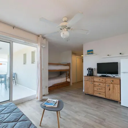Studio Turquoise-7 Apartment *